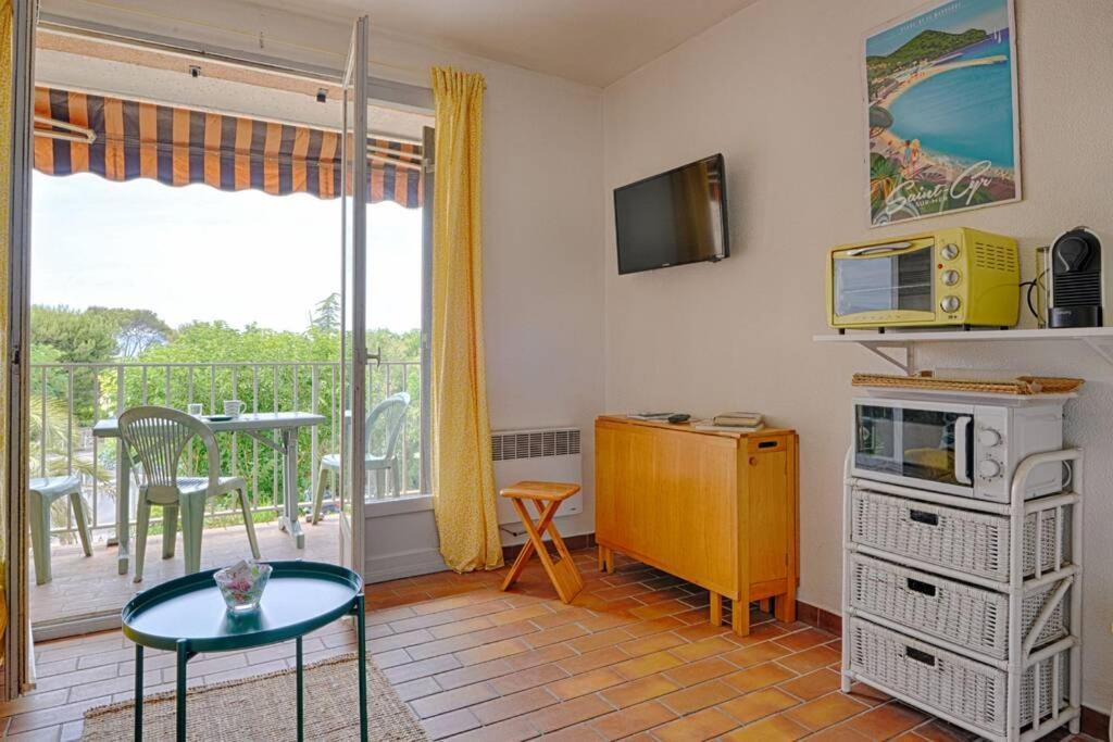 サン・シル・シュル・メールSt-Cyr - Studio Avec Balcon, Vue Mer Et Proche Plageアパートメント エクステリア 写真